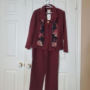 Bnwt Traditions 2 piece Jacket and Pant set